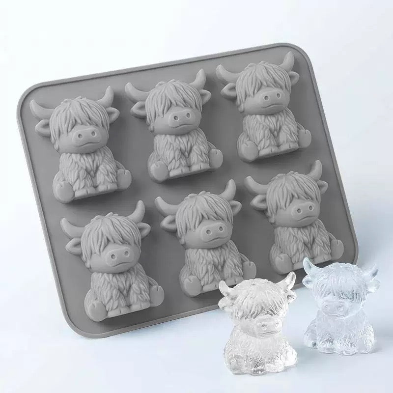 🔥🐮Highland Cow Silicone Ice Cube Tray– Cute 3D Ice for Drinks, Parties & Gifts